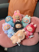 THE MONSTERS Big into Energy Series Labubu vinyl plush pendant, a small, cute monster character.